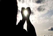 豪门国际:斯基拉:马科斯-阿隆索达成续约条件,将与塞尔塔签至年.